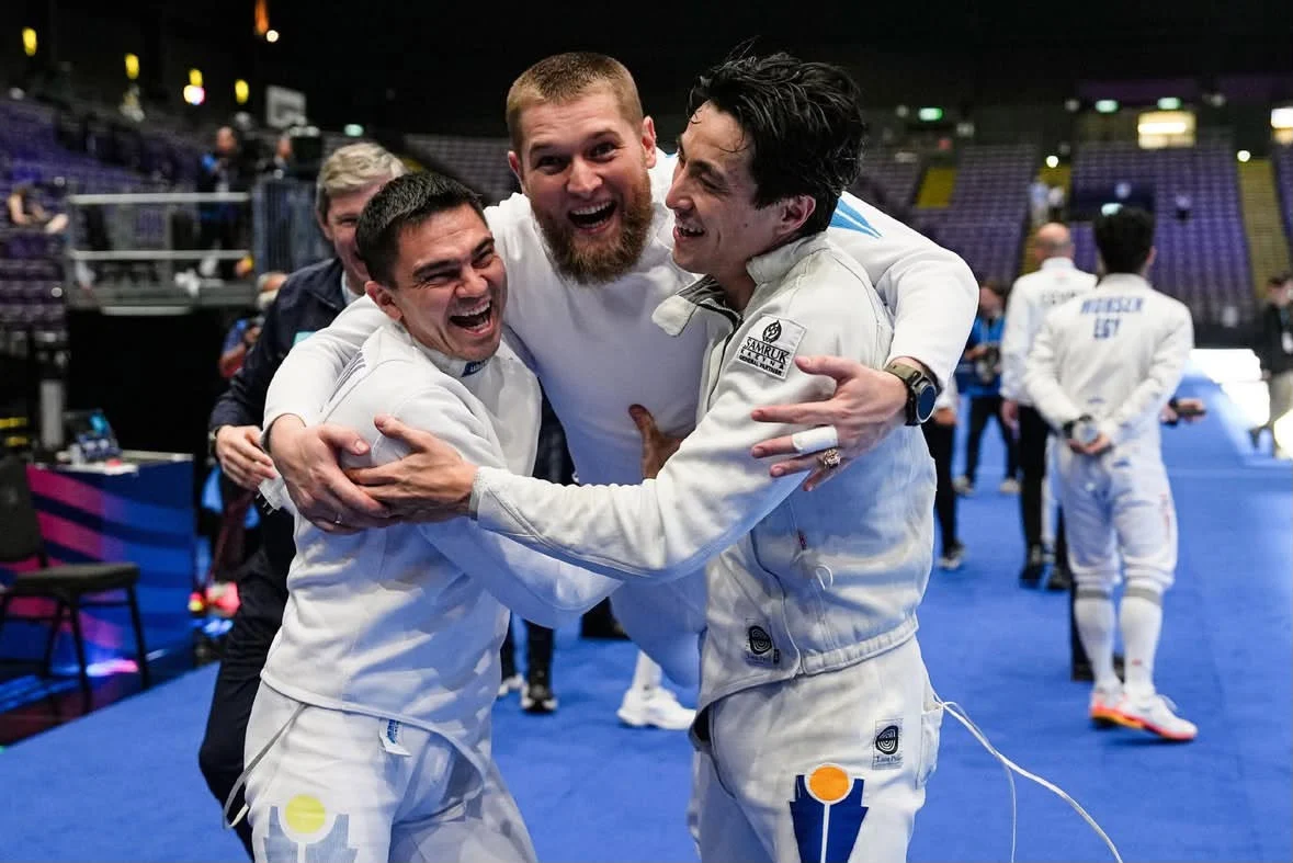 Казахстанские шпажисты выиграли чемпионат мира 2026 года в Гонконге
