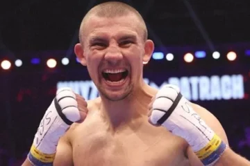 Александр Хижняк завоевал первый титул в профи