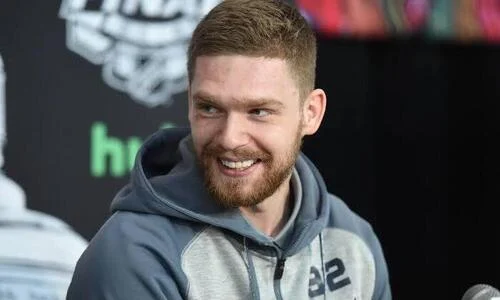 Владимир Плющев назвал главную роль Евгения Кузнецова в «Сибири»