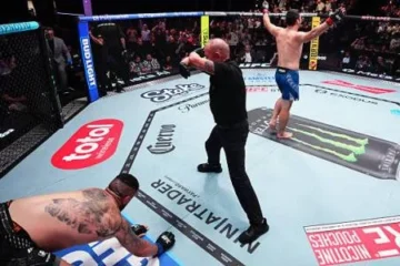 Дияр Нургожай зрелищно нокаутировал Бруно Лопеса. Теперь его место в UFC не оспаривается