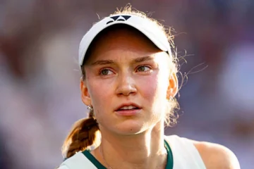 Елена Рыбакина высказалась о звании первой ракетки мира