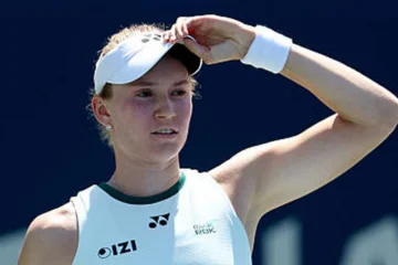 Елена Рыбакина назвала причины проблем с подачей в матче с Дарьей Касаткиной