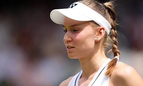 Елена Рыбакина объяснила свои неудачи на траве и грунте