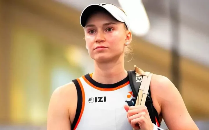 Елена Рыбакина сделала признание после тяжелого старта в Торонто