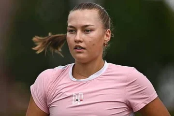 Жиенбаева на камбэке вышла в финал парного турнира в Испании