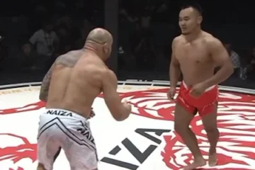 Казах не смог победить бывшего соперника Хабиба Нурмагомедова в UFC