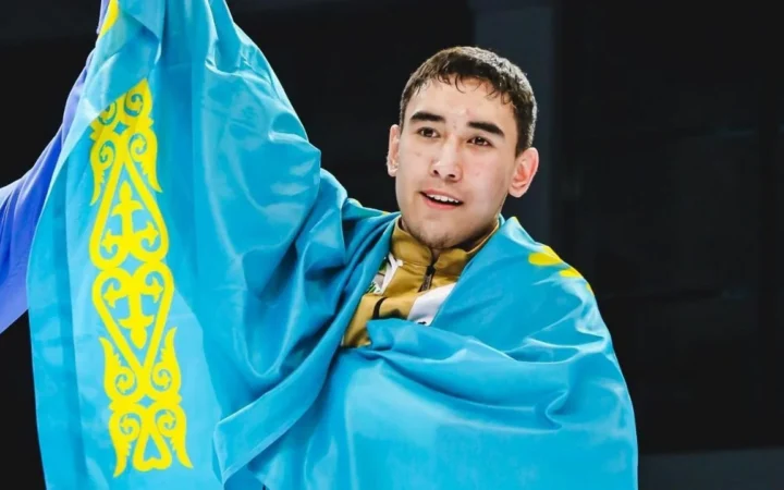 Казахстанский боксер проведет бой с чемпионом Европы из России