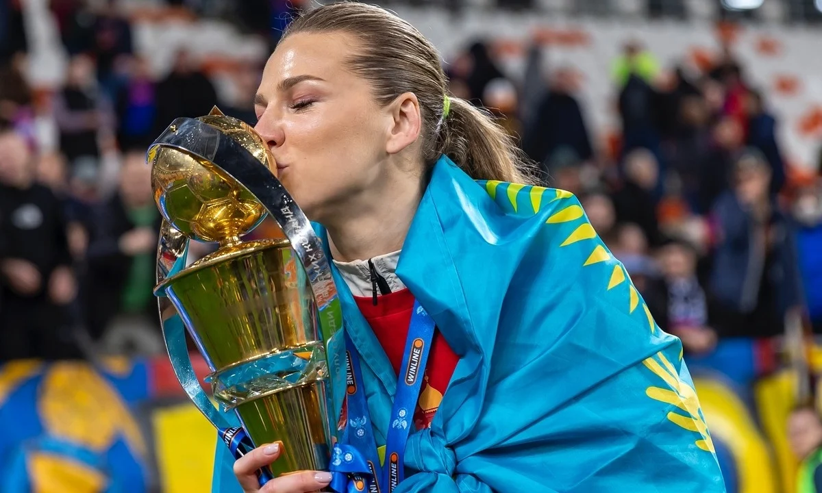 Капитан сборной Казахстана вошла в число лучших в чемпионате России по футболу