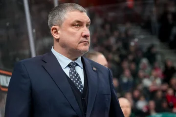 Наставник «Ак Барса» объяснил массовый уход игроков