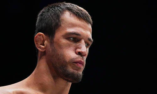 Переход Усмана Нурмагомедова в UFC поставили под сомнение