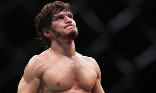 Представлен кард турнира UFC 333 с главным боем Волкановски — Евлоев