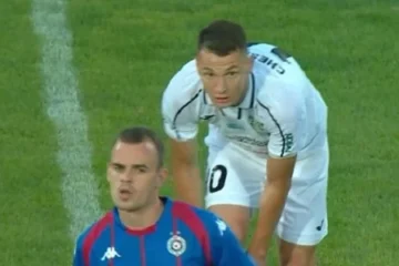 «Тобол» выигрывает у «Партизана» после первого тайма