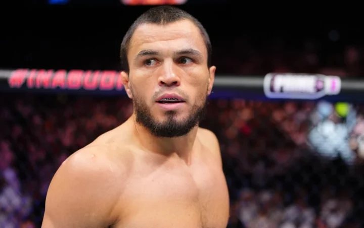 Умара Нурмагомедова сравнили с Брюсом Ли перед боем в UFC