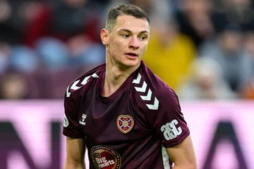 «Хартс» хотел оставить Чеснокова перед его возвращением в КПЛ