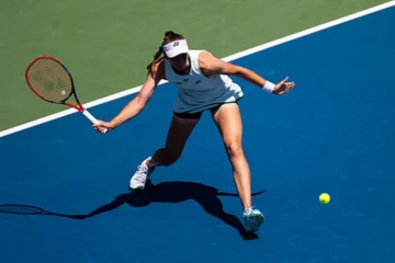 Last Word on Sports дал прогноз на исход матча Елена Рыбакина — Энн Ли