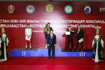 Почётный президент Алматинской федерации бокса Кайрат Дуйсенов