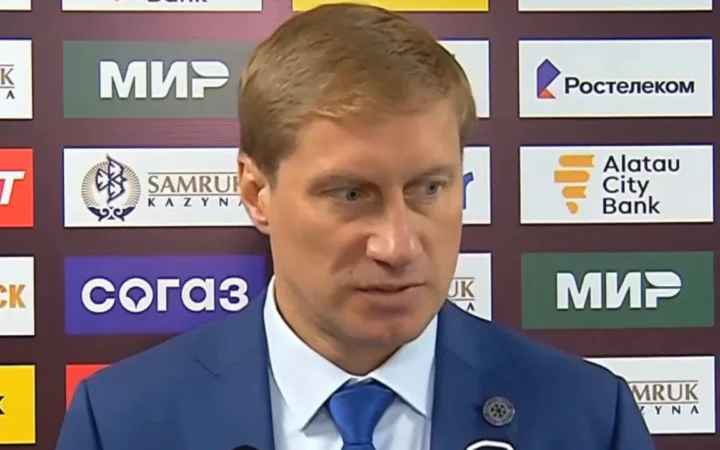 Наставник «Сибири» объяснил поражение от «Барыса» со счетом 1:7 и назвал виновного
