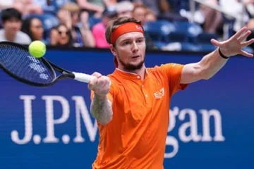 Пятью сетами закончился матч Александра Бублика на US Open-2026