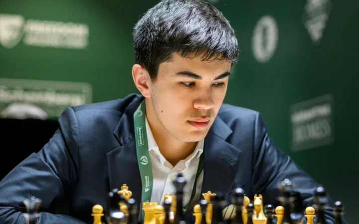 Разгром Синдарова не спас команду в решающем туре Global Chess League-2026