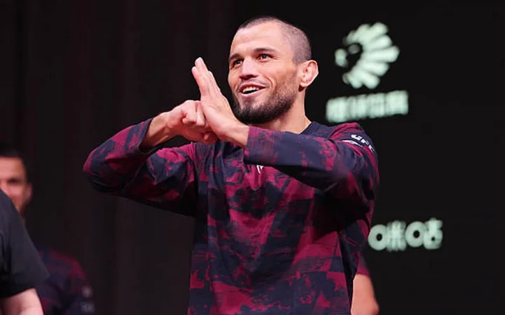 Умар Нурмагомедов вернулся к тренировкам после поражения нокаутом в UFC