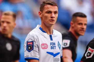 Чесноков стал худшим в матче «Крыльев Советов» против лидера РПЛ