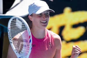 Швентек обошла звезд ATP и приблизилась к рекорду Джоковича