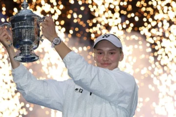 WTA представила рекордную статистику Рыбакиной в 2026 году