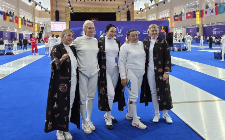 Казахстанские ветераны фехтования на чемпионате мира в Тбилиси