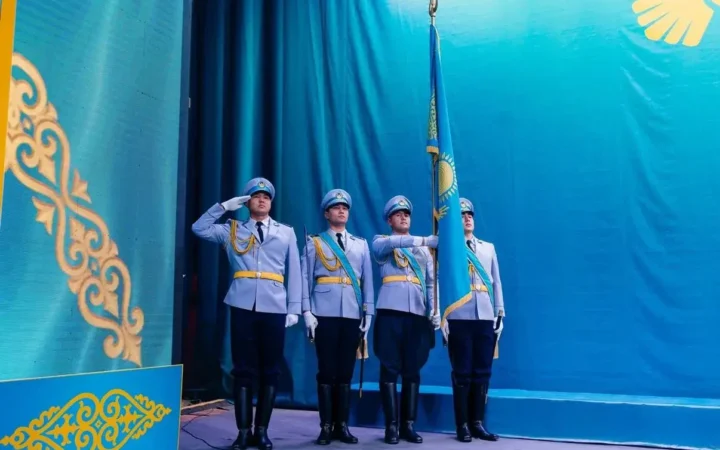 Атырауда Президенттің атынан мемлекеттік марапаттар табысталды