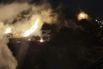 В Алматинской области произошло возгорание на мусорном полигоне