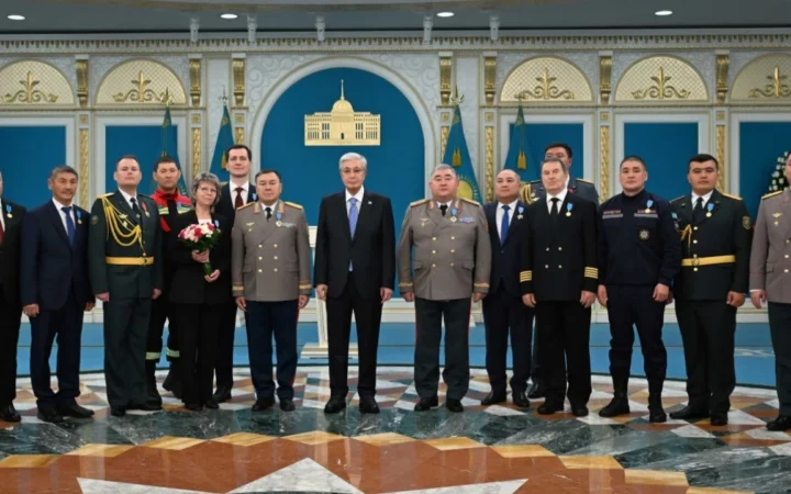 Начальников ДЧС Астаны и Мангистау наградили орденами