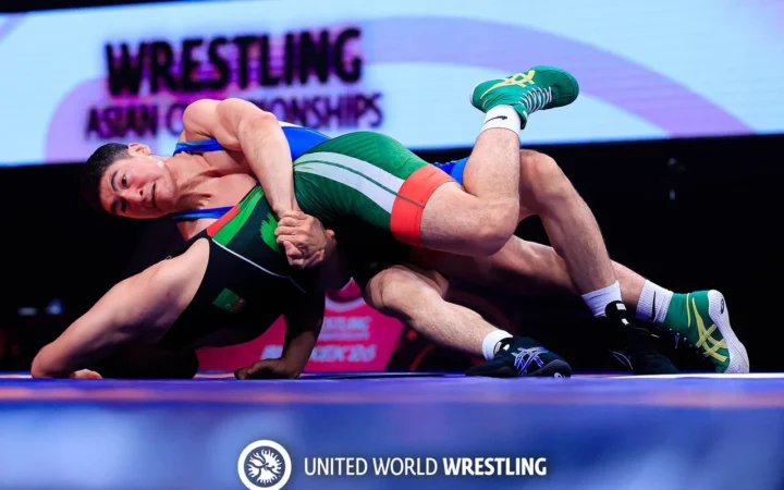 Нурсултан Турсынов вышел в 1/8 финала чемпионата мира по борьбе