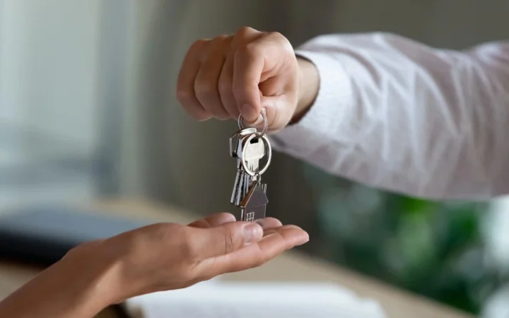 Продажи жилья сократились на 14,3% за год в Казахстане