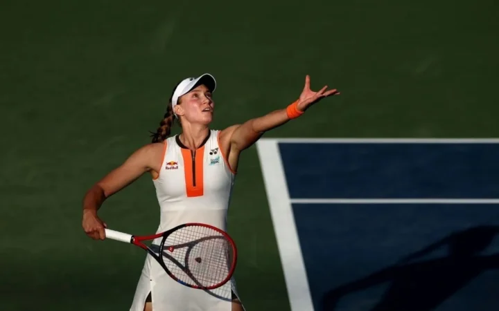 Теннисистка Елена Рыбакина выиграла турнир WTA 500 в Нинбо